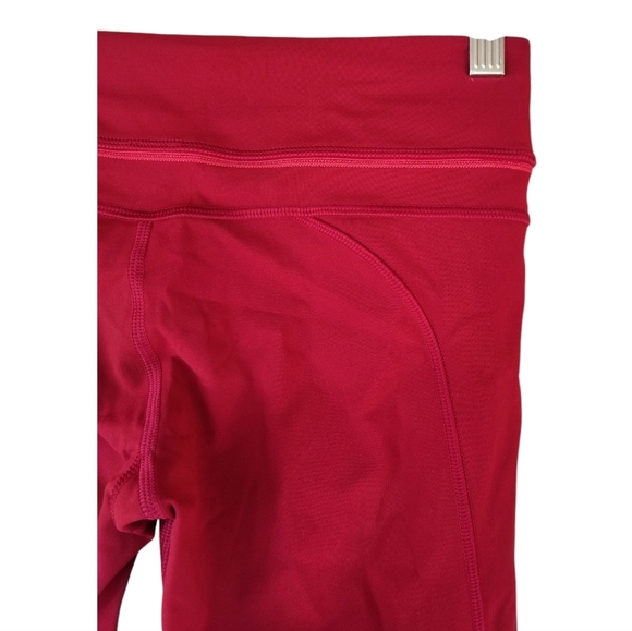 Lululemon Passion Crop II in Deepest Cranberry Luxtreme Pockets Size 4 - Picture 9 of 12